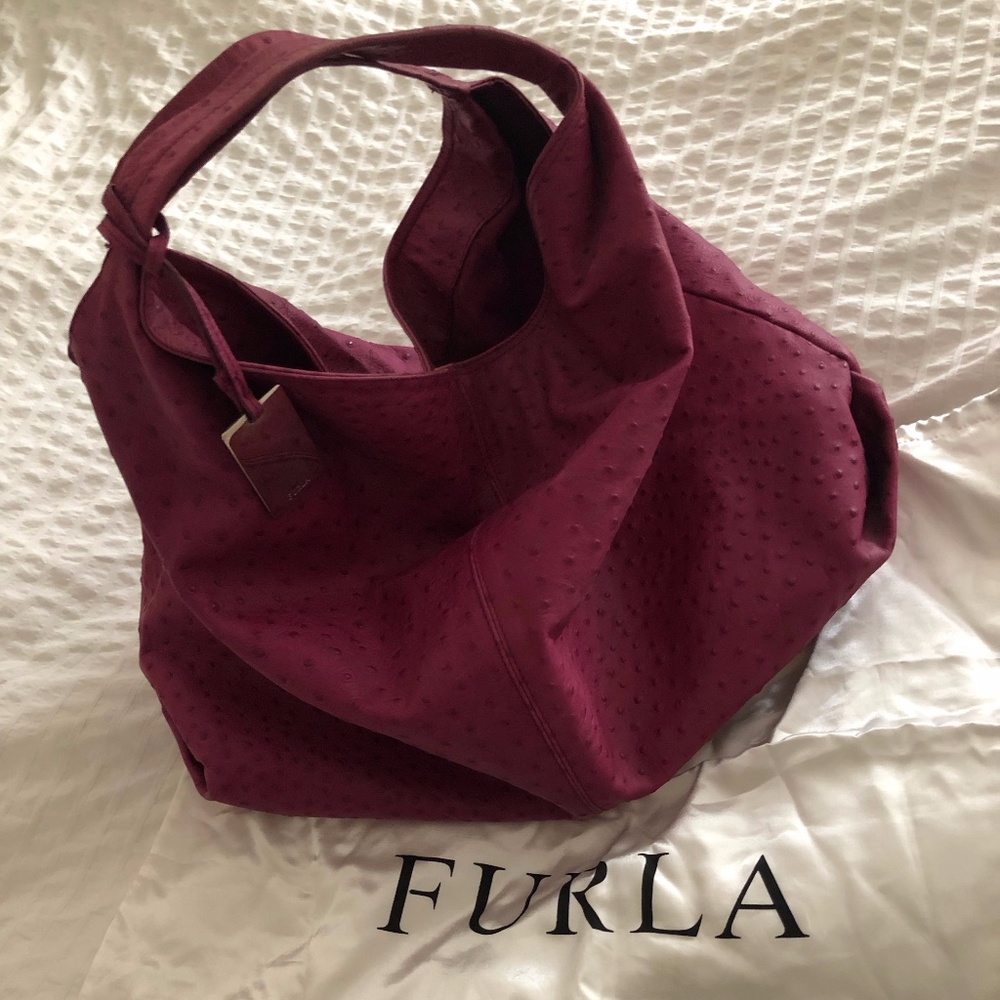 Furla Pink Ostrich Leather ‘Elisabeth’ Hobo bag